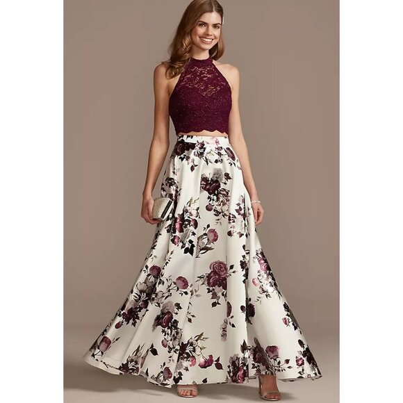 Lace Circle Neck Crop Top with Floral Skirt Set - Picture 1 of 5
